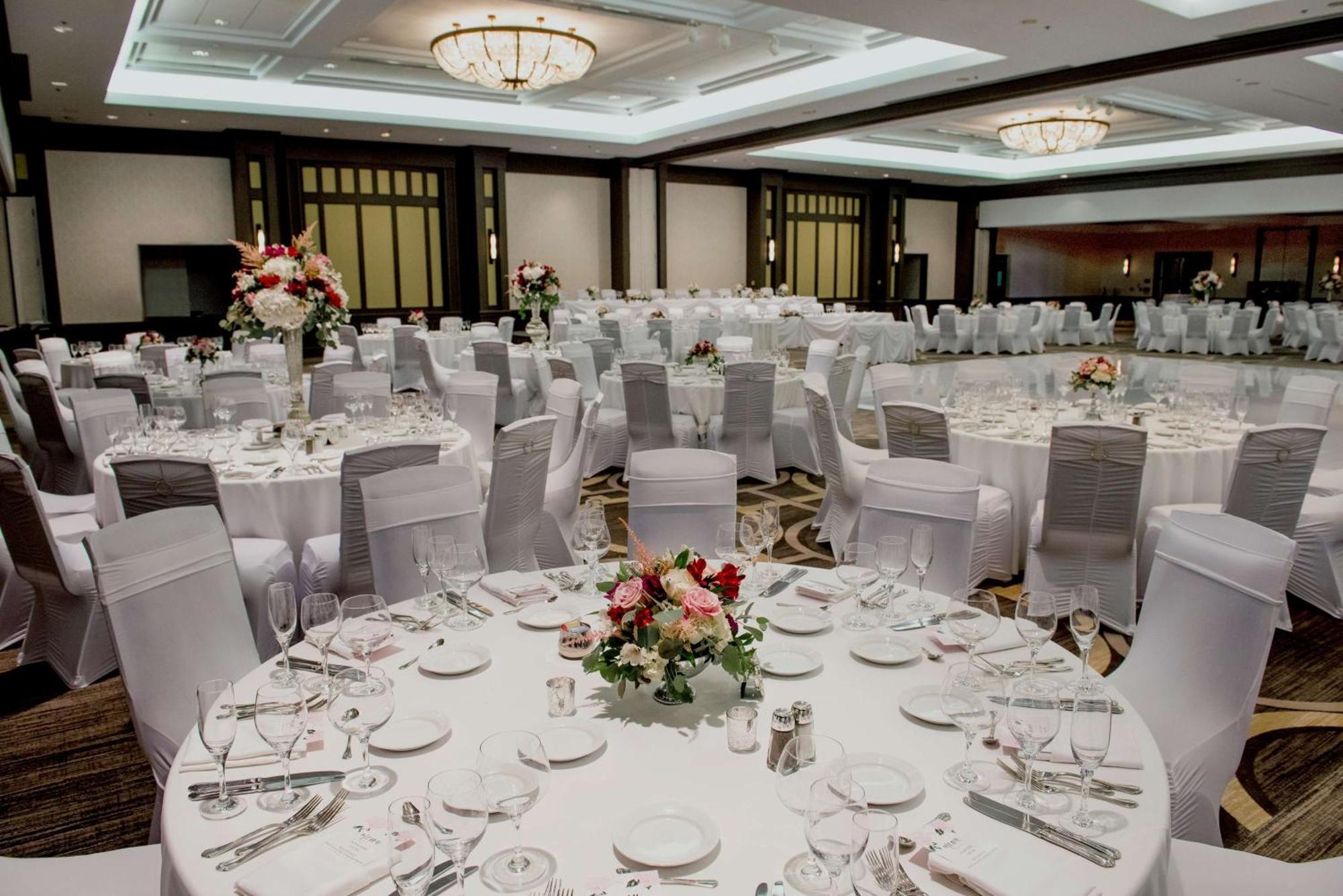Hilton Chicago Oak Brook Hills Resort & Conference Center Екстериор снимка