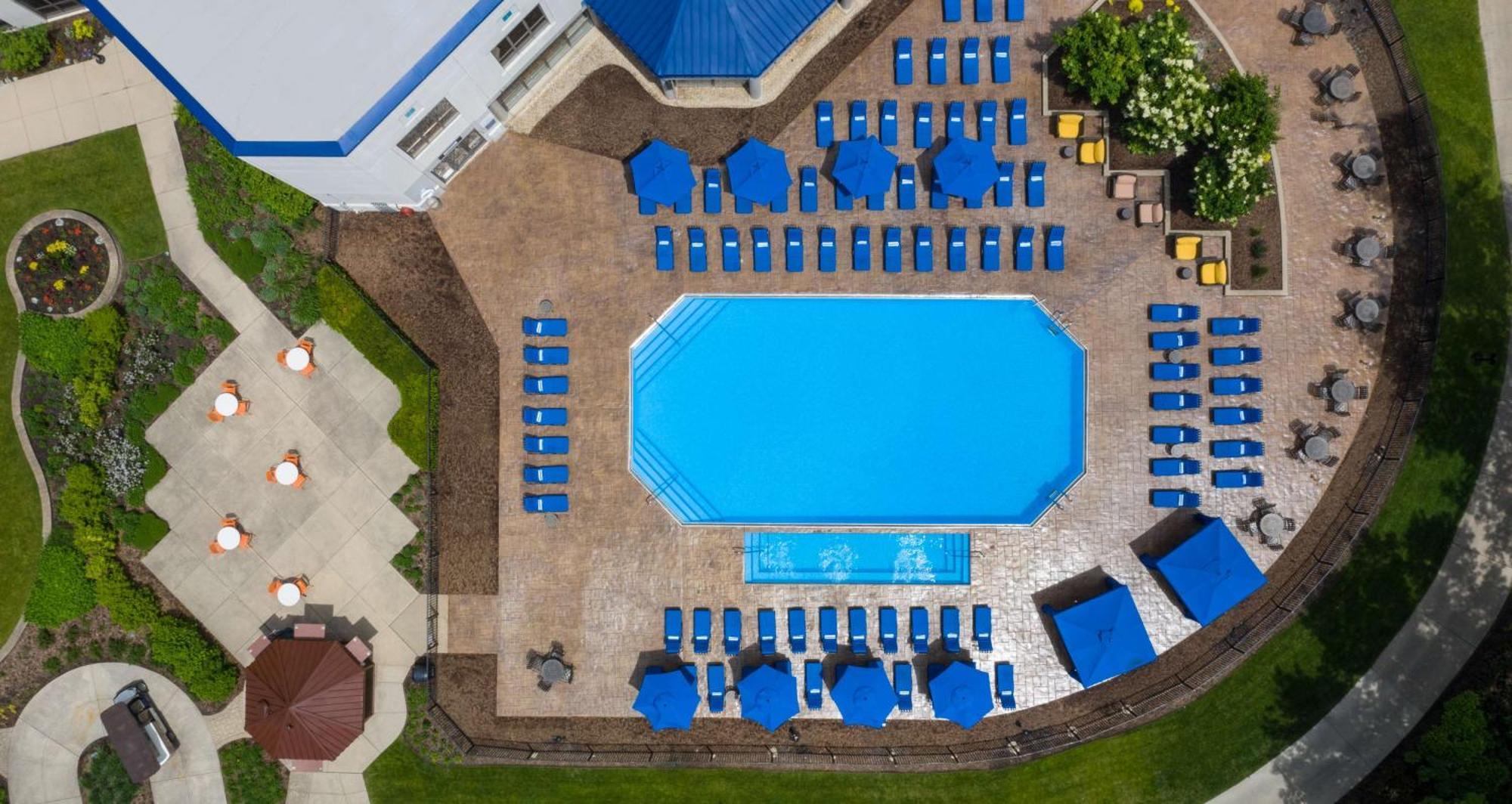 Hilton Chicago Oak Brook Hills Resort & Conference Center Екстериор снимка