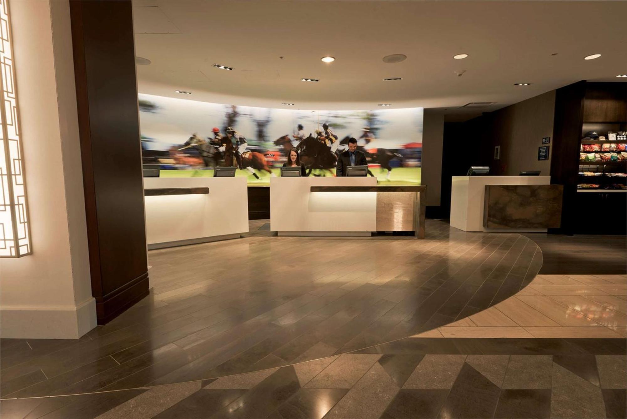 Hilton Chicago Oak Brook Hills Resort & Conference Center Екстериор снимка