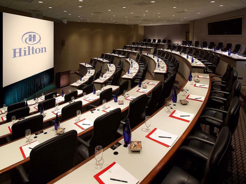 Hilton Chicago Oak Brook Hills Resort & Conference Center Екстериор снимка